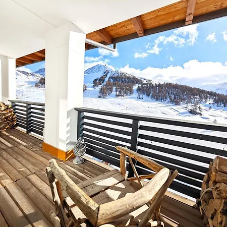 Hostdomus - 007 Luxury * Sestriere